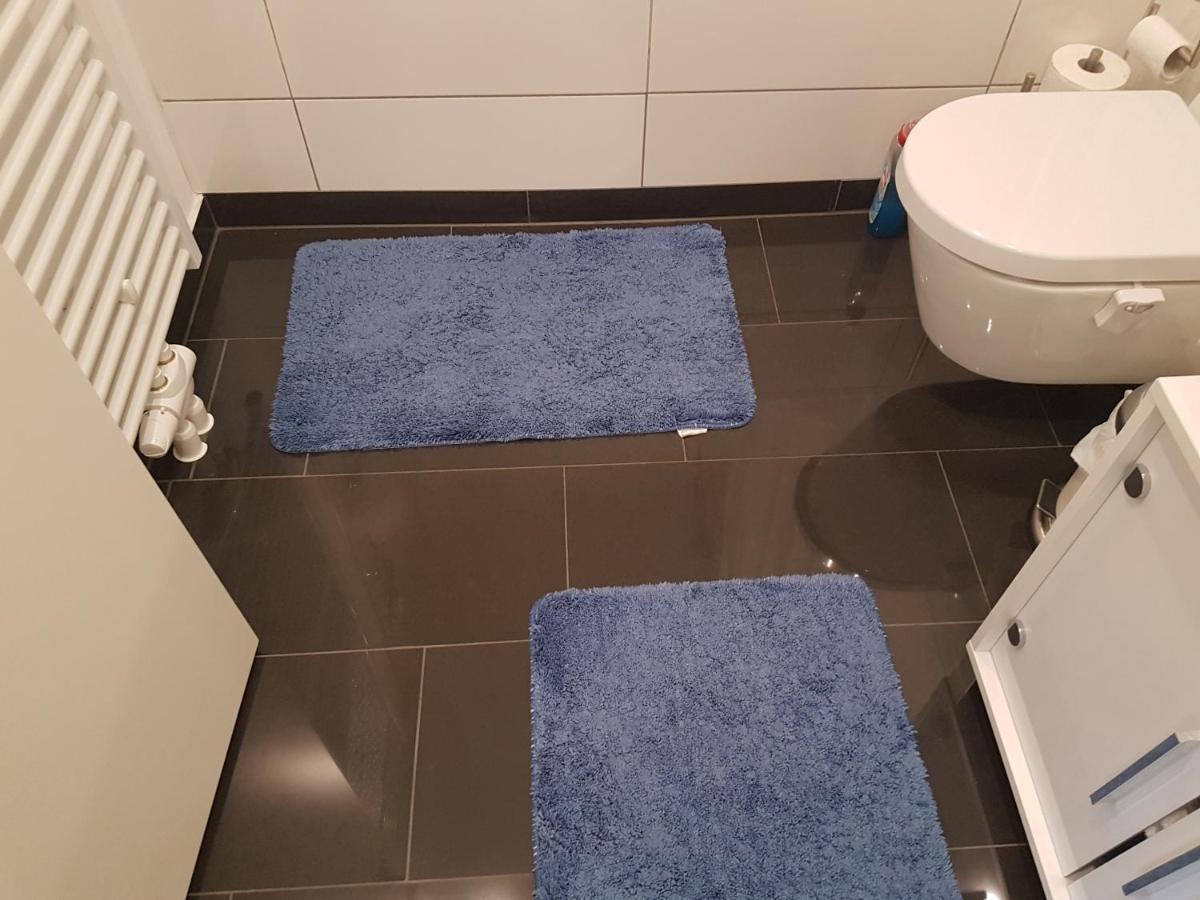 Zimmer Mit Eigenem Bad In Maerchenstadt! Heidelberg Luaran gambar